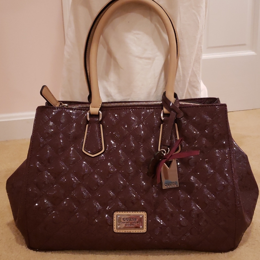 Like New Guess Purse!